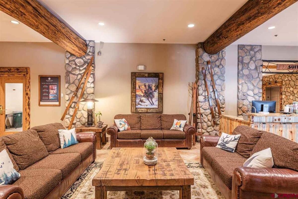 Studio 565 Perfect Location With Pool And Hot Tub 克雷斯特德比特 外观 照片