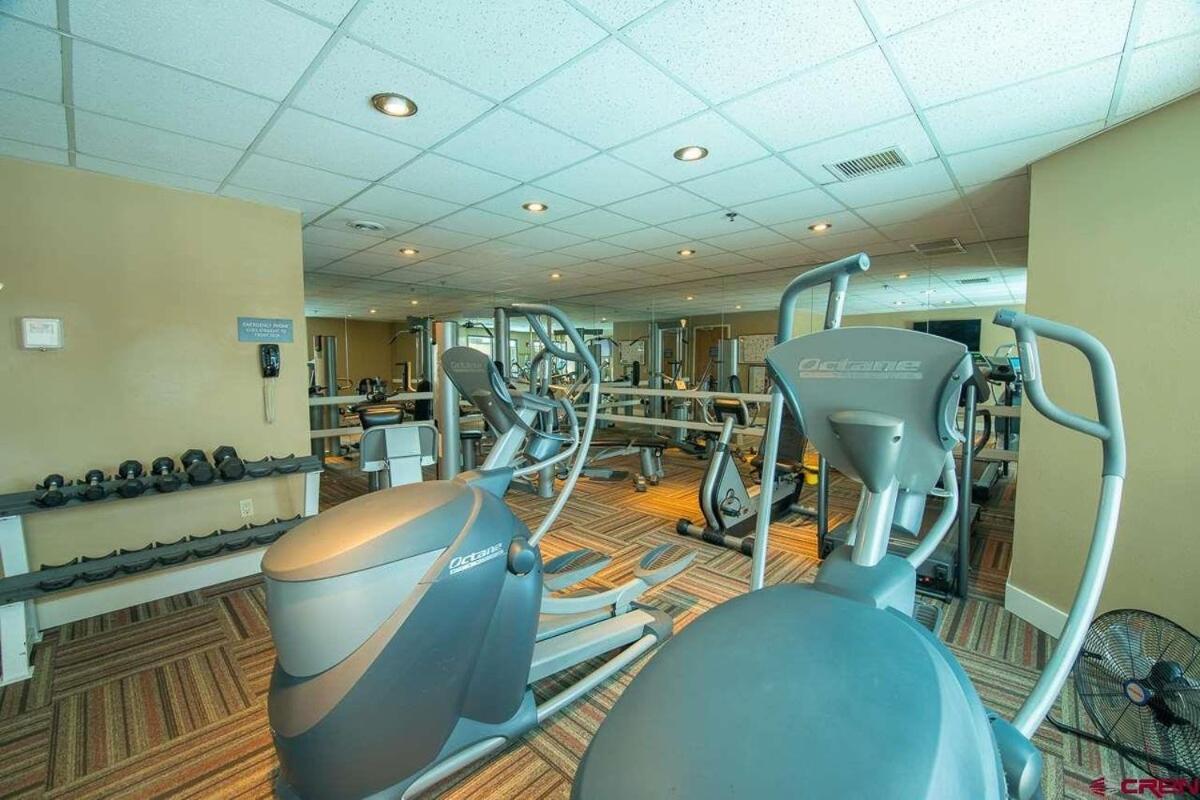 Studio 565 Perfect Location With Pool And Hot Tub 克雷斯特德比特 外观 照片