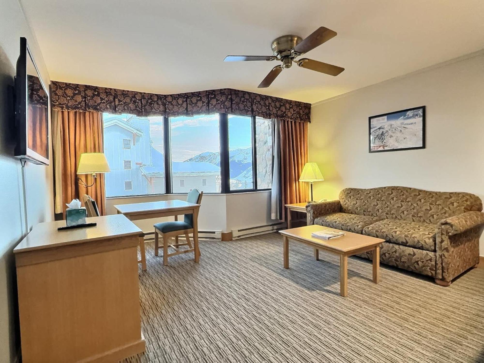 Studio 565 Perfect Location With Pool And Hot Tub 克雷斯特德比特 外观 照片